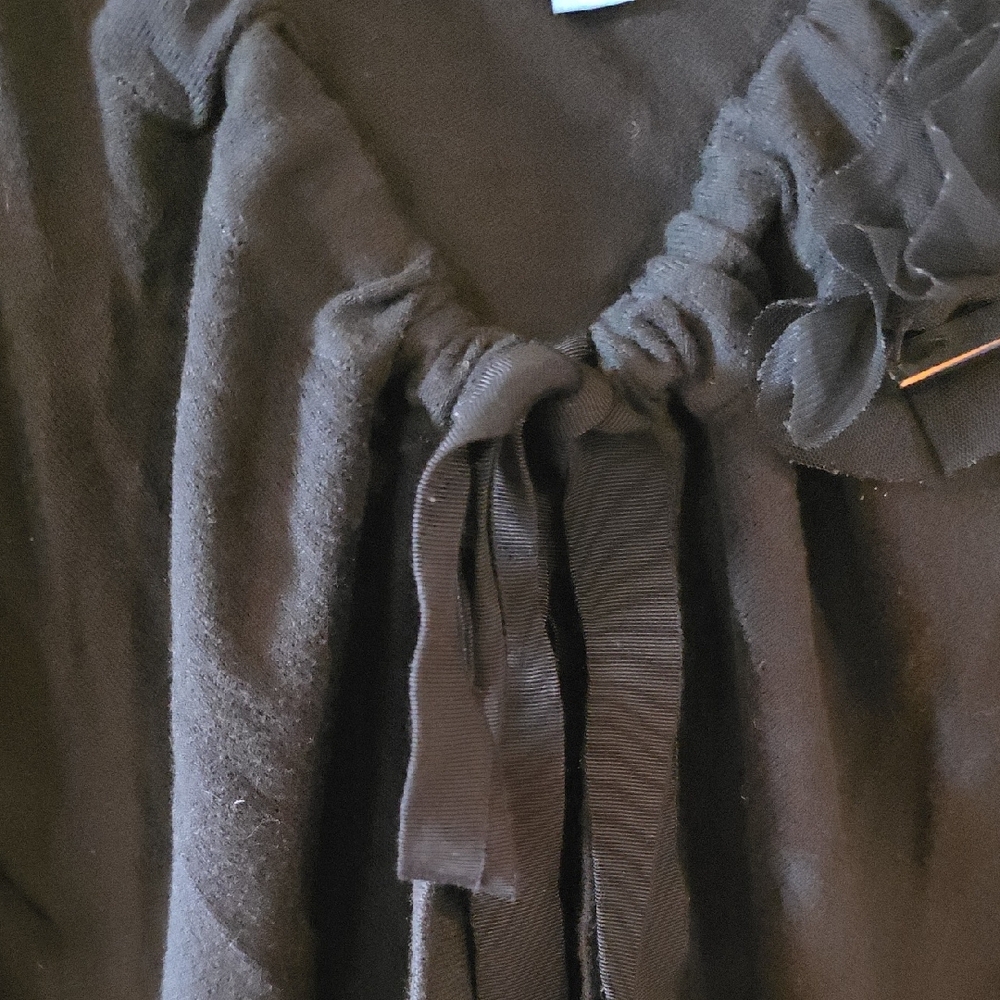 Simply Vera Vera Wang Jeweled Black Tie Front Cartigan Size Medium - Picture 5 of 11